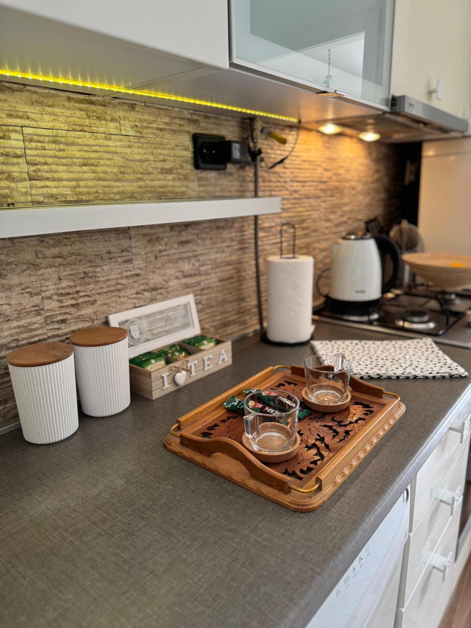 Apartment By Theatre ซาราเยโว ภายนอก รูปภาพ