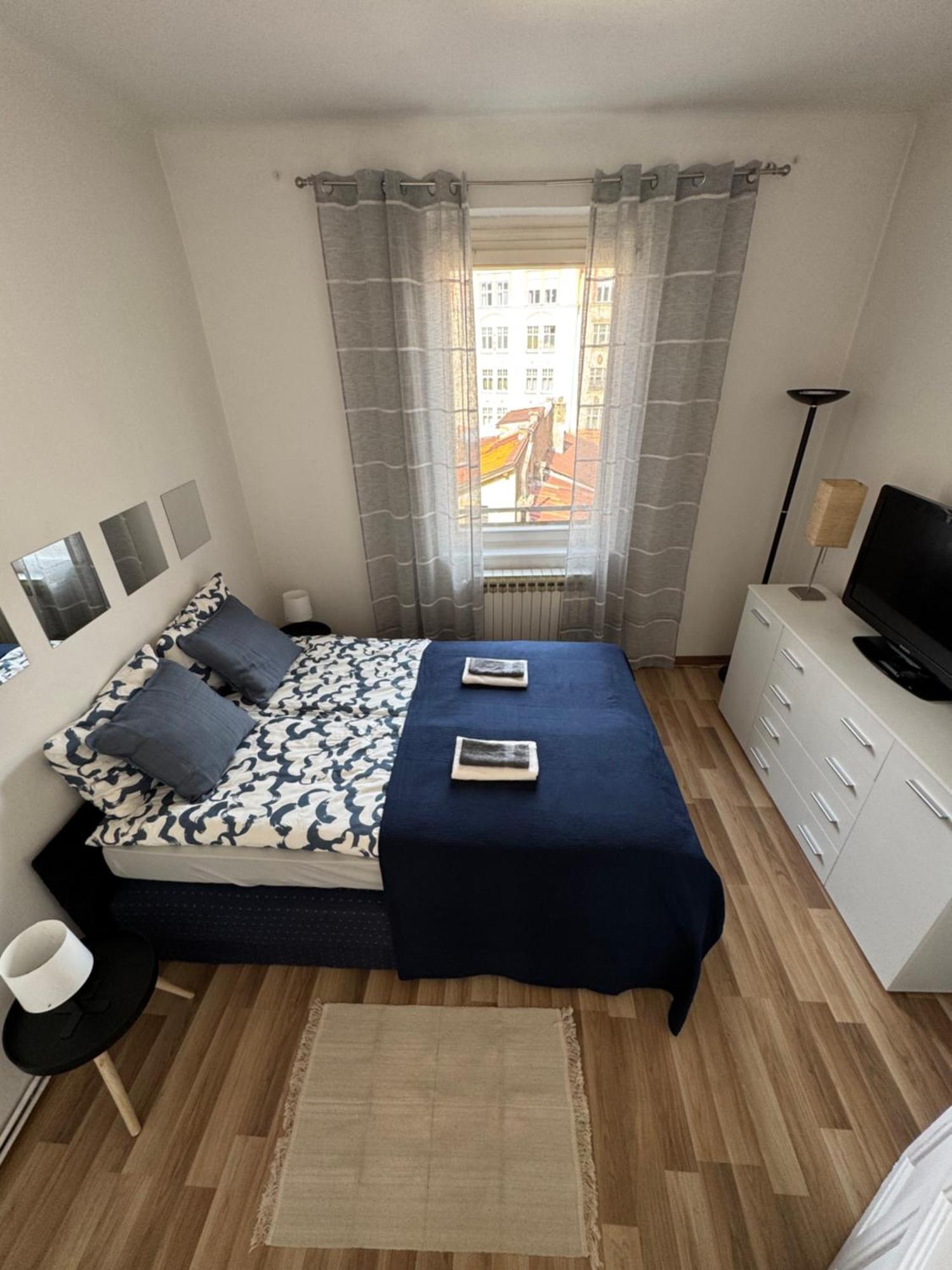 Apartment By Theatre ซาราเยโว ภายนอก รูปภาพ
